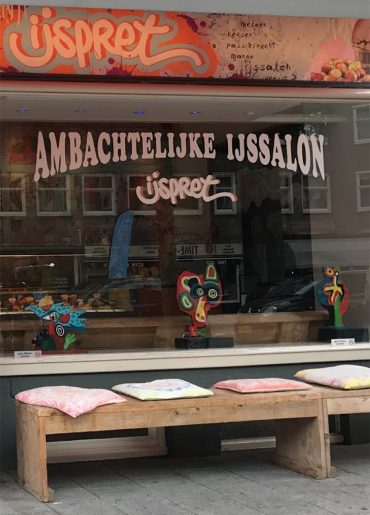 Ambachtelijke ijssalon ijspret - Amsterdam